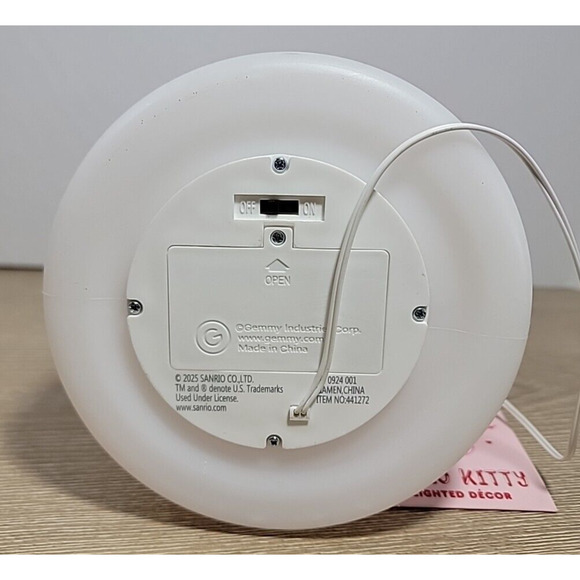 Hello Kitty Valentine's Lighted LED Indoor Blow Mold By GEMMY 12" NEW - Picture 7 of 9